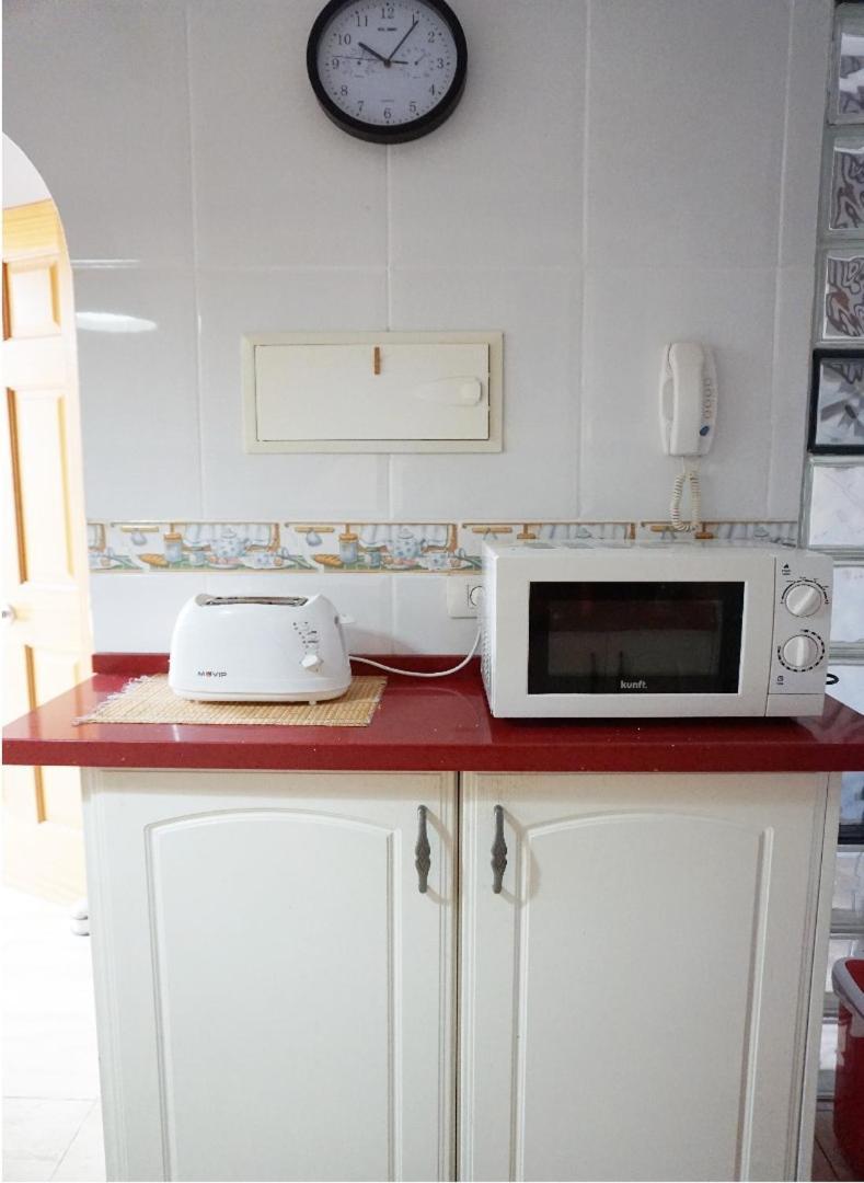 Casa La Sonrisa Shared House Hotel El Médano Екстериор снимка