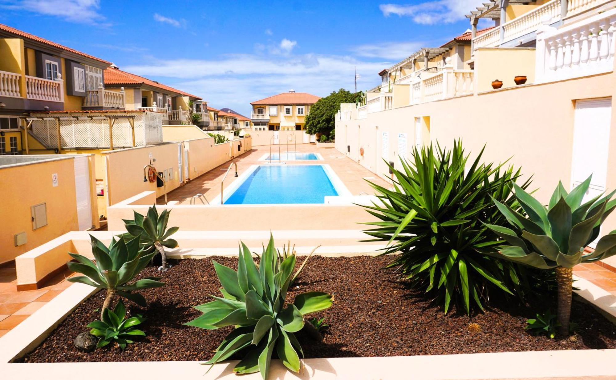 Casa La Sonrisa Shared House Hotel El Médano Екстериор снимка